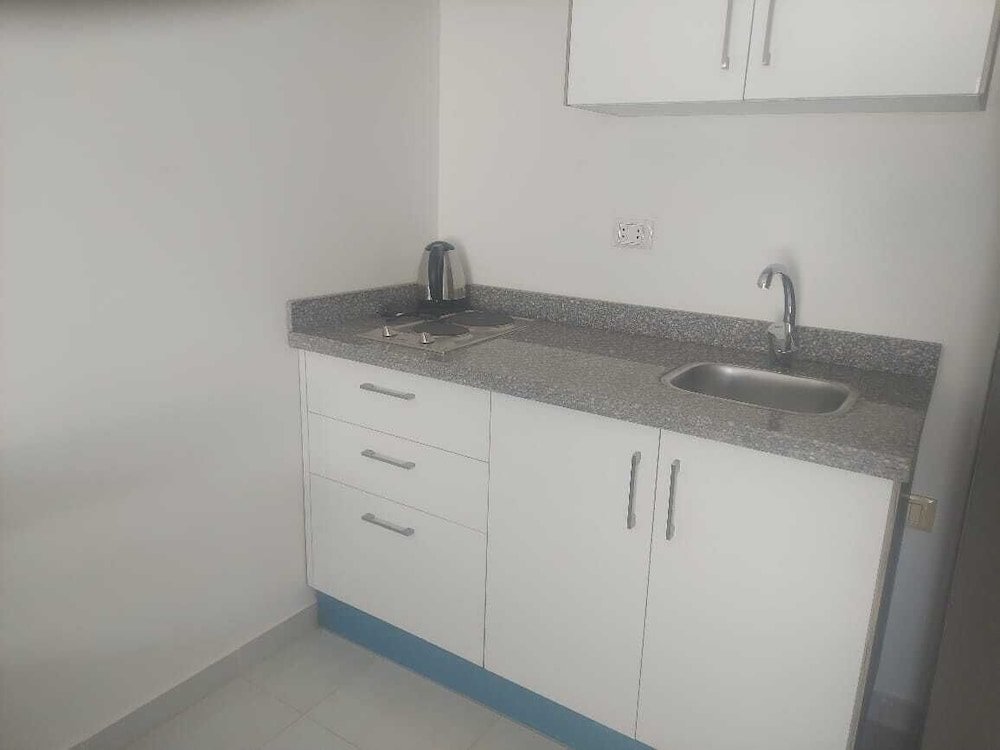 Эль-Гуна: La bonita compound