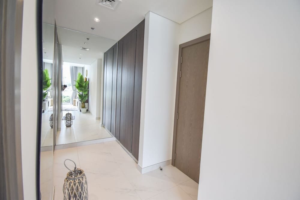 Yogi - Luxury Apartment With Beach Access — фото 1