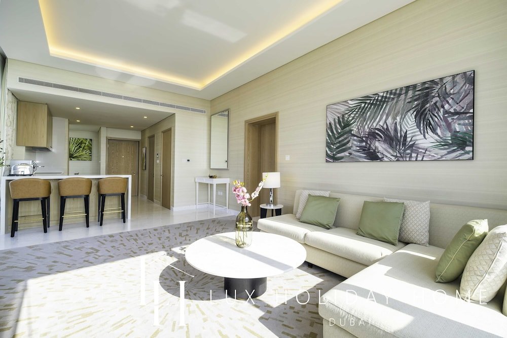 Lux Iconic Views At Palm Tower Suite 7 — фото 1