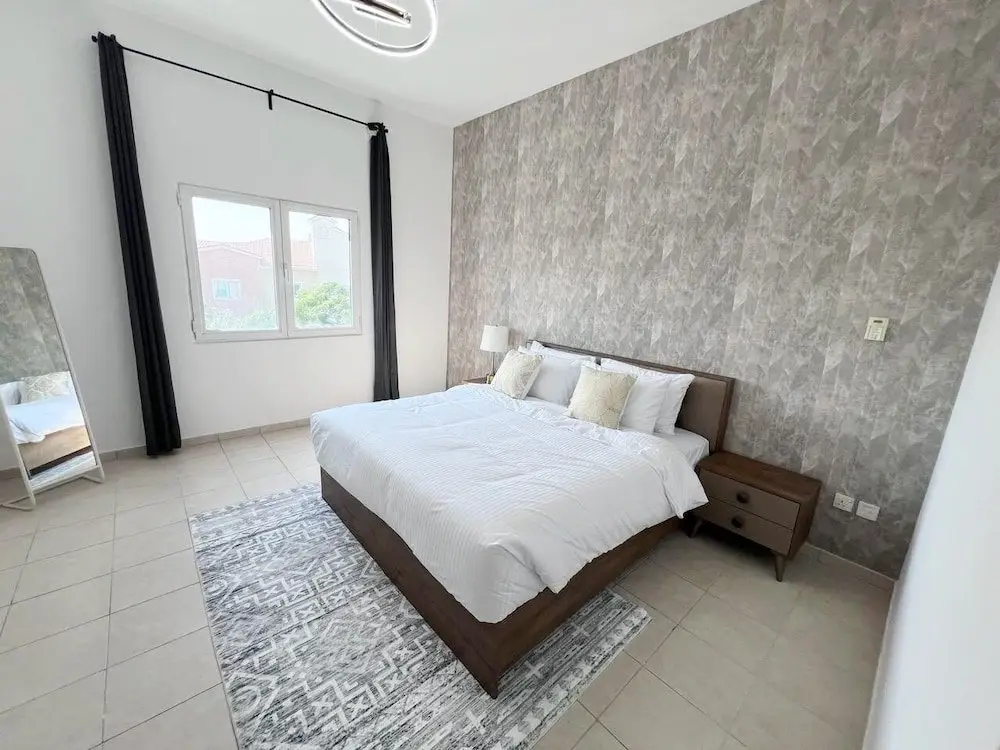 Дубай: Cosmos Living Discovery Gardens Sleeps 4