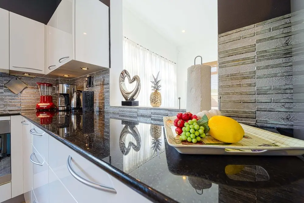 Хуахин: Luxurious 5-Bed Private Pool Villa - PV6