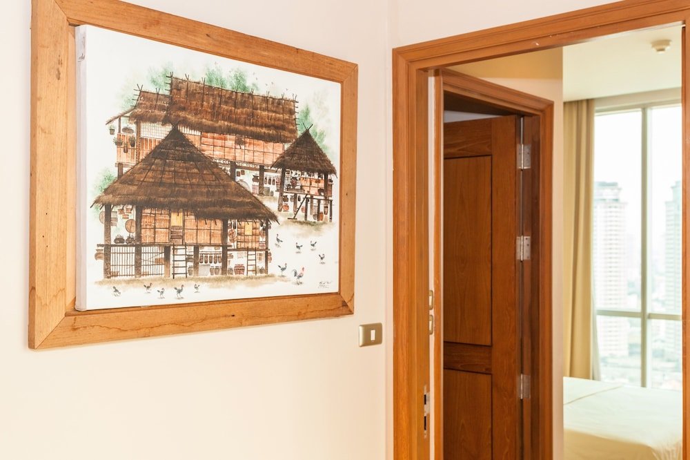 Бангкок: Serviced 2 Bed Skyvillas With View