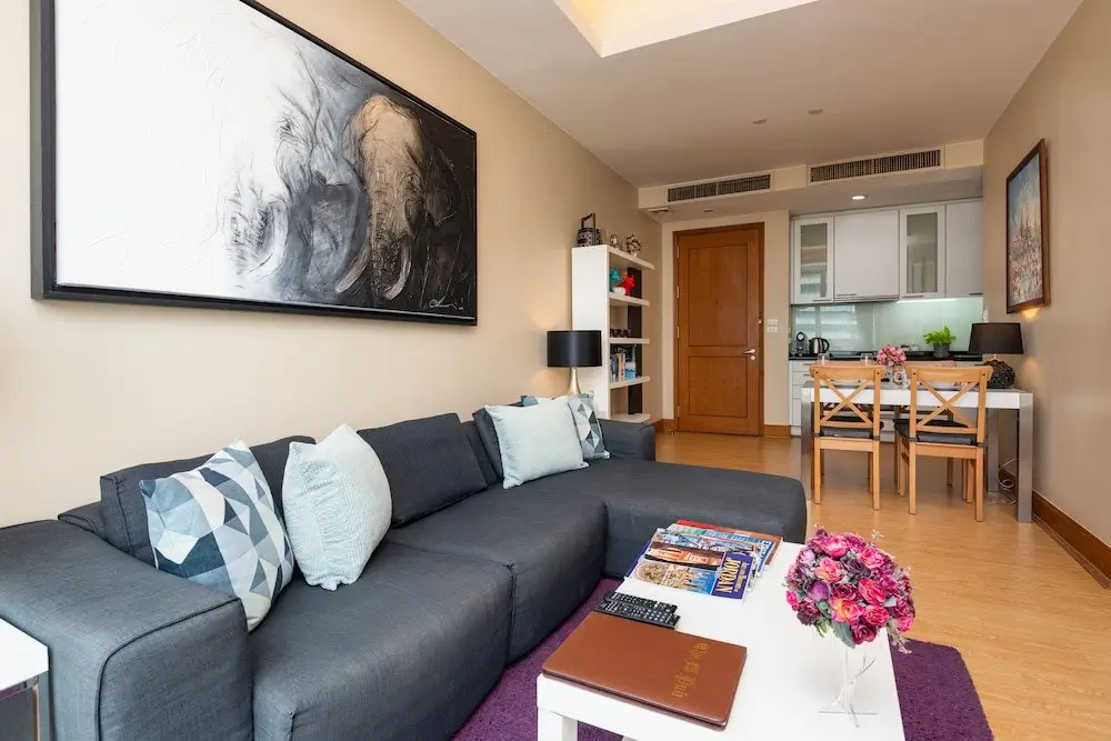 Бангкок: Serviced 2 Bed Skyvillas With View