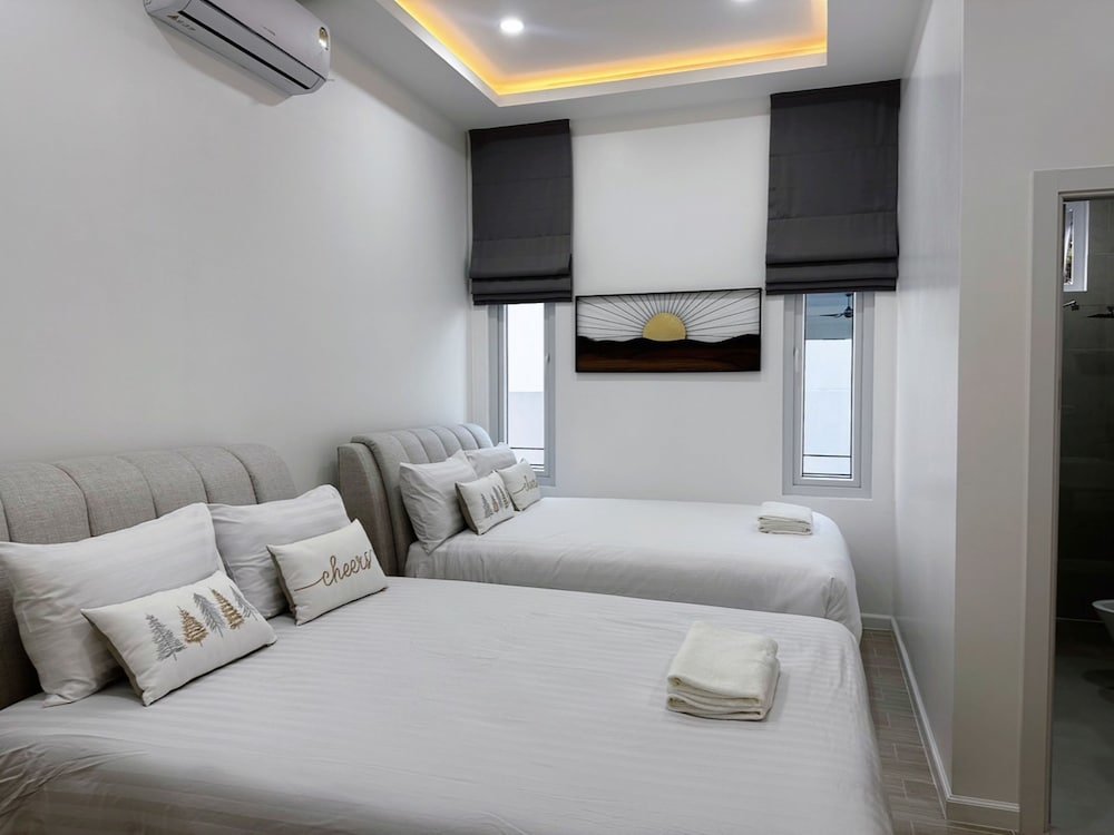 Хуахин: Private Modern 3 Bedroom Pool Villa- AV1