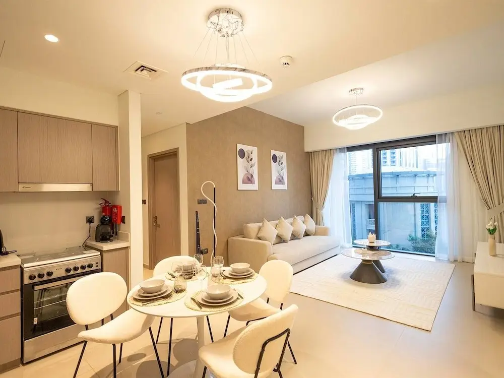 Дубай: Mh - Act One - 1bhk - Ref504