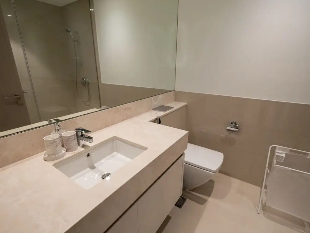 Дубай: Mh - Act One Act Two - 2bhk - Ref2202