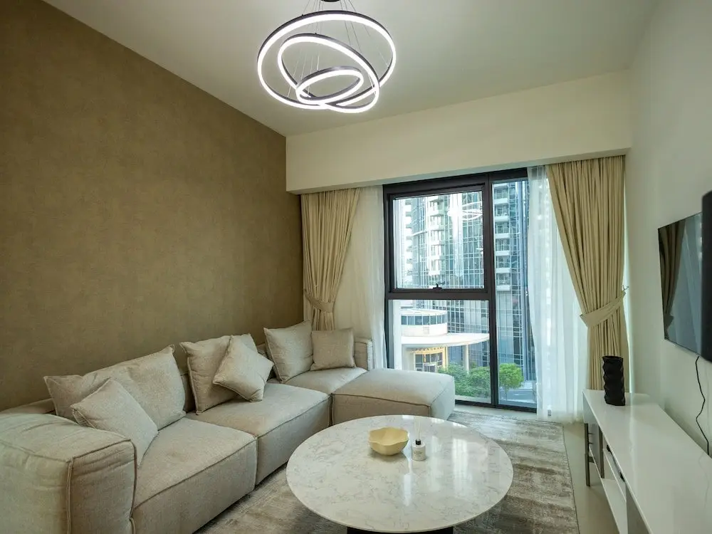 Дубай: Mh - Act One Act Two - 2bhk - Ref2202