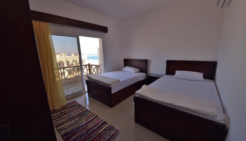 Дахаб: Sunny Dahab