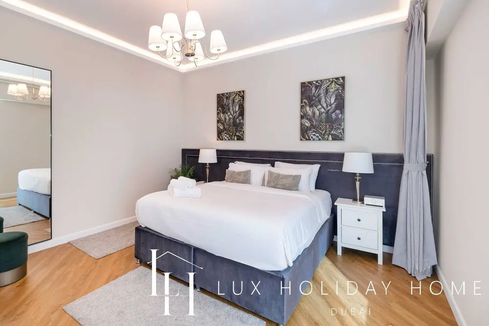 Дубай: LUX The Marina Sea View Suite 2