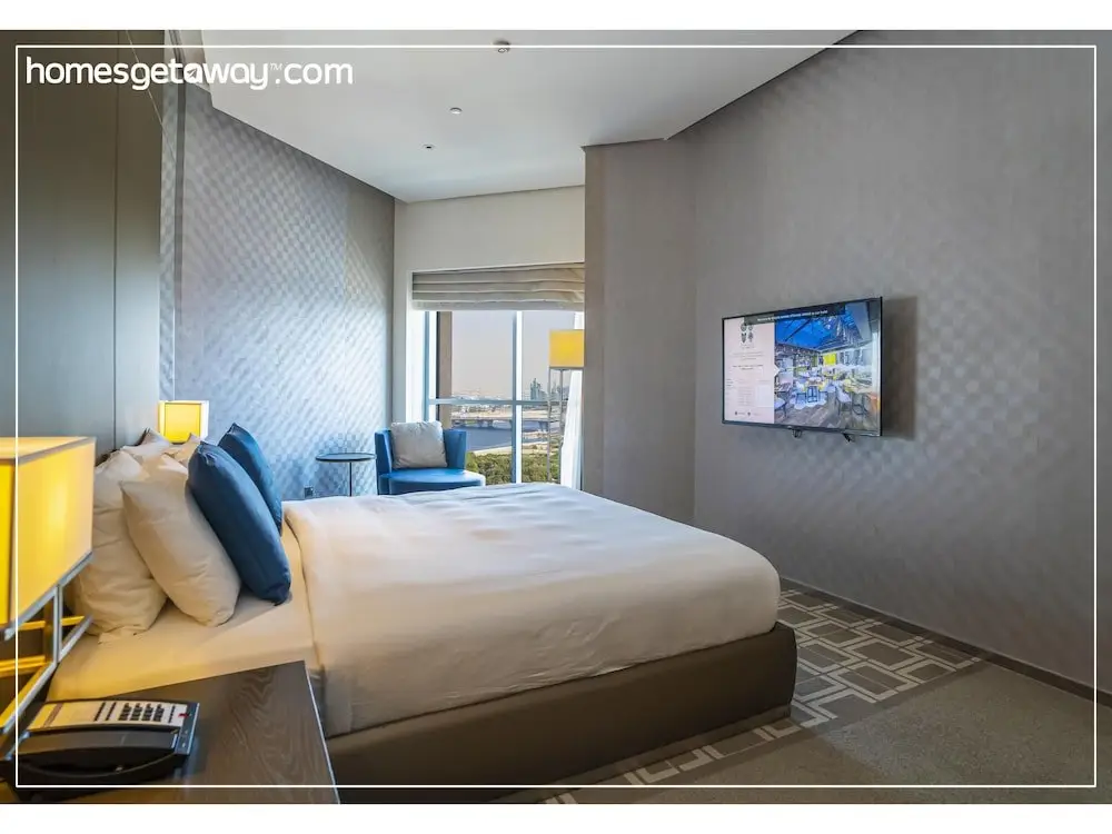 Дубай: HomesGetaway- Lavish1BR in Creek Heights