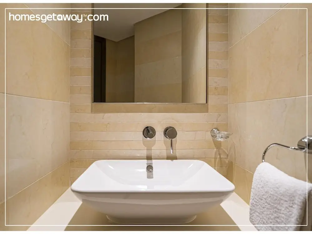 Дубай: HomesGetaway- Lavish1BR in Creek Heights