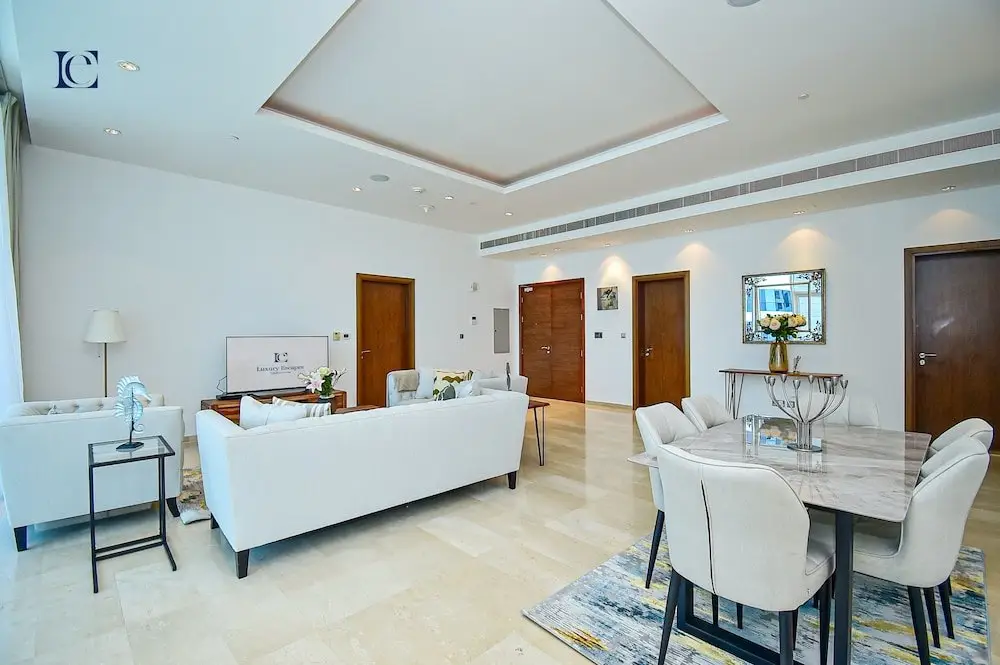 Дубай: Premium 3BR Partial Sea View OCEANA