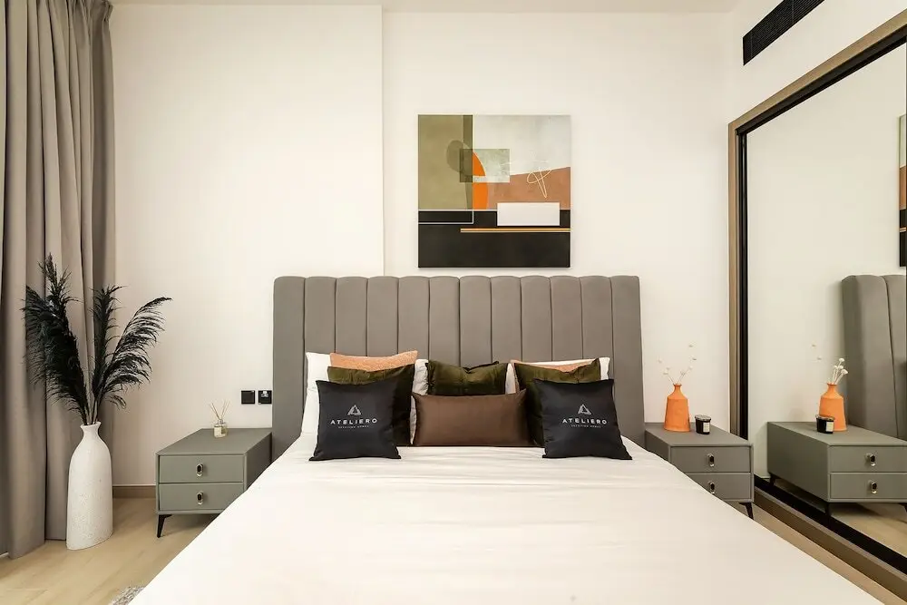 Дубай: Excellent 1BR in Binghatti Crescent