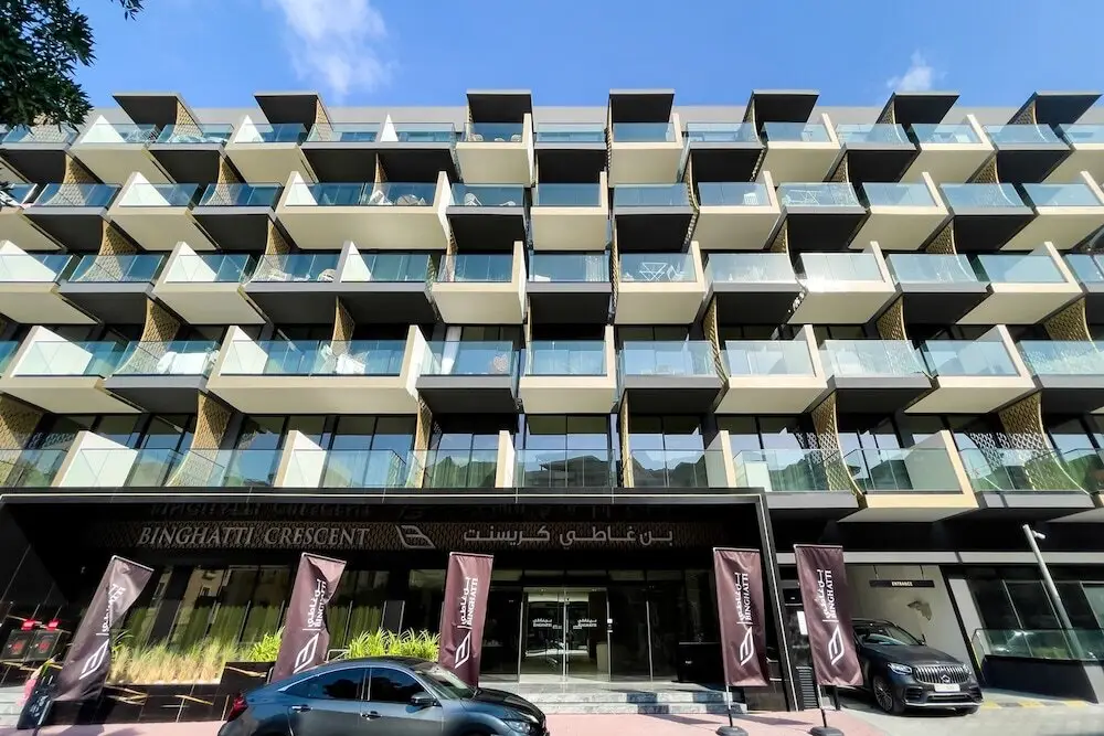 Дубай: Excellent 1BR in Binghatti Crescent
