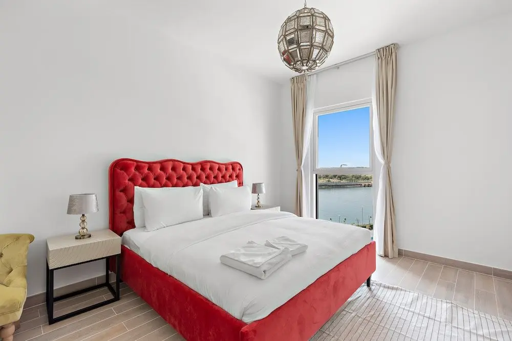 Абу-Даби: Silkhaus Waters Edge Tower - Yas Island