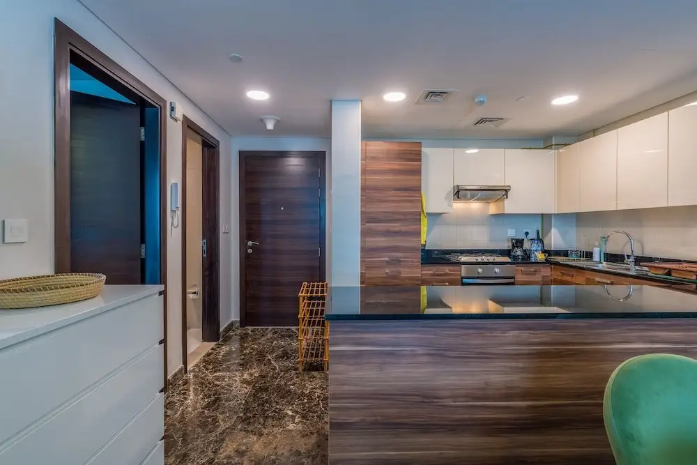 Stunning 1B Apartment With Balcony in Dubai Marina — фото 1