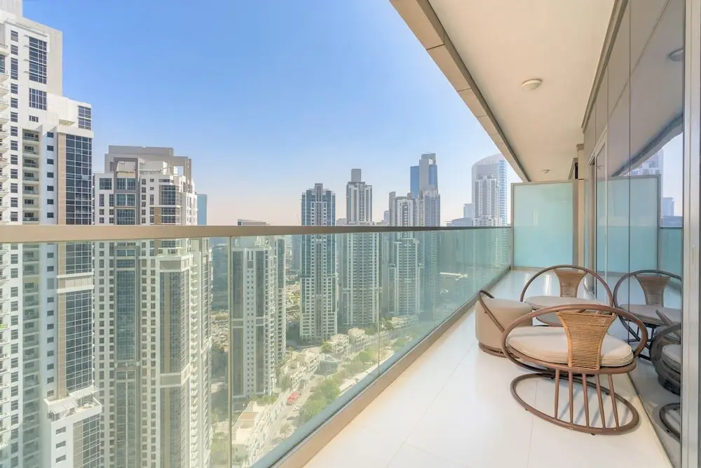 Дубай: Luxurious 2B With Burj Views in Business Bay