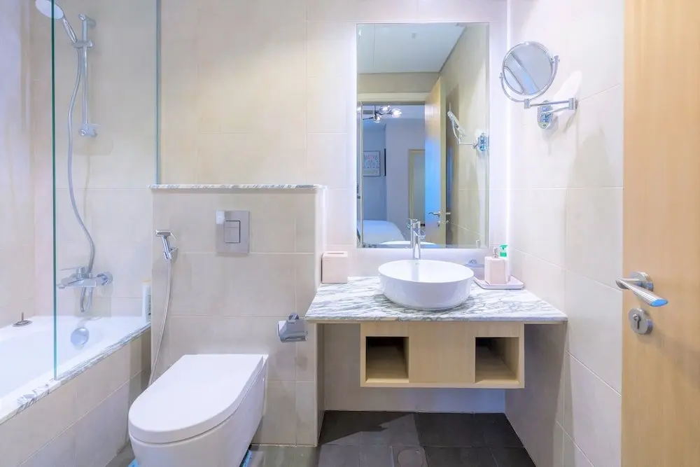 Дубай: Luxurious 2B With Burj Views in Business Bay
