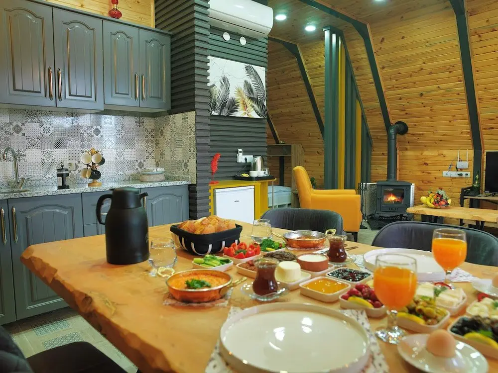 Мумкучифтлиги: Sivas Camlica Termal Bungalow