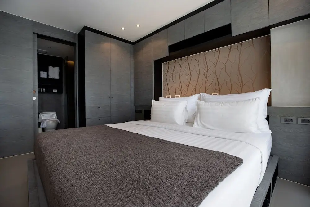 Кату: Chic Suite B704 at Citygate Kamala