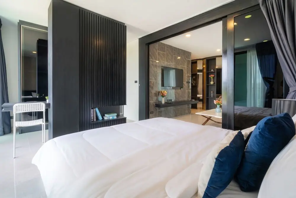 Пхукет: Condo Viva Patong D502 Freedom Beach