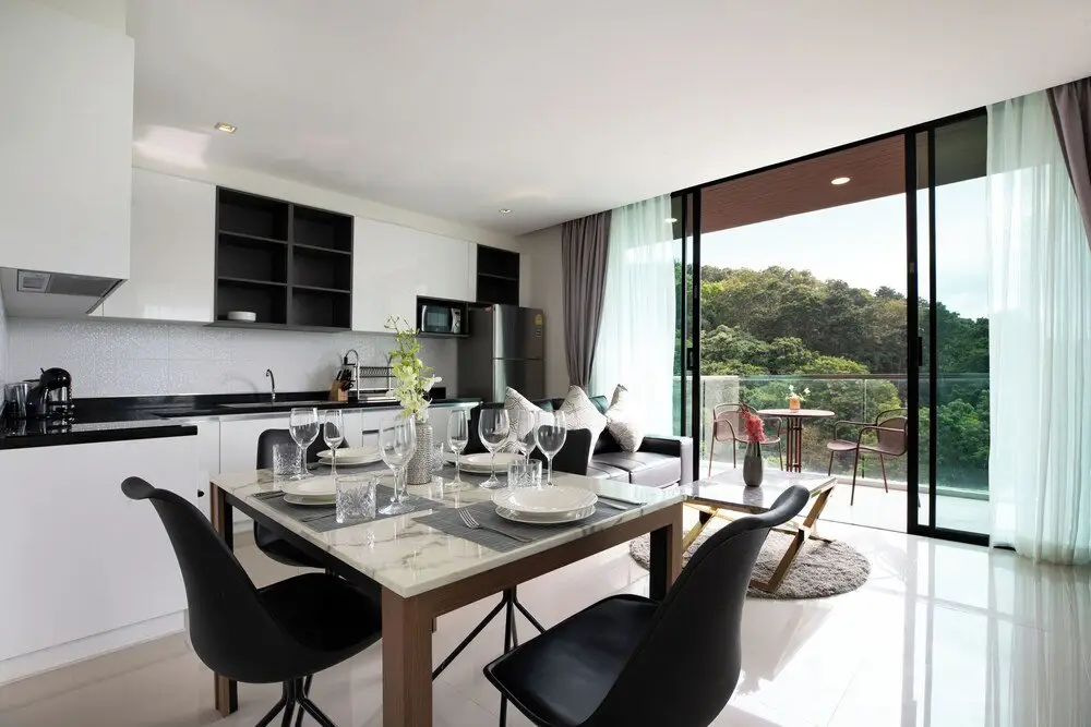 Пхукет: Condo Viva Patong A401 Freedom Beach