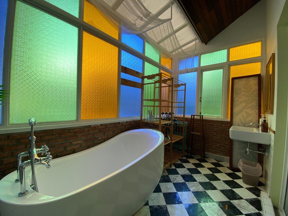 Бангкок: T-House Bkk