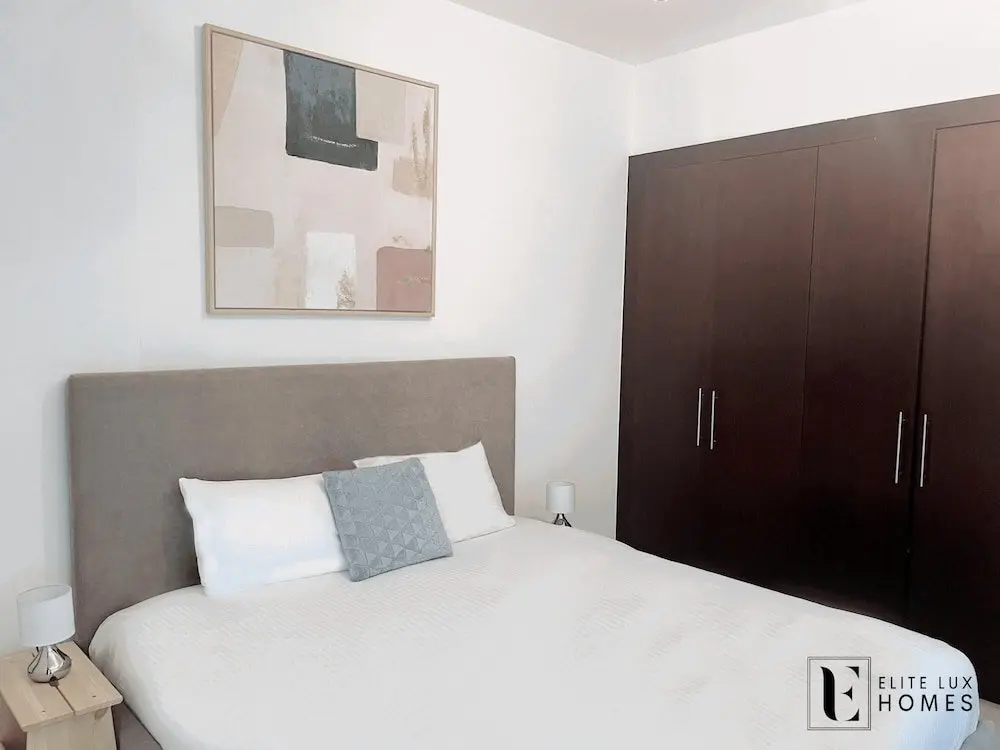Дубай: Elite LUX Holiday Homes - Beautiful Escape 2BR Direct Metro Access in Al Furjan Dubai, Dubai