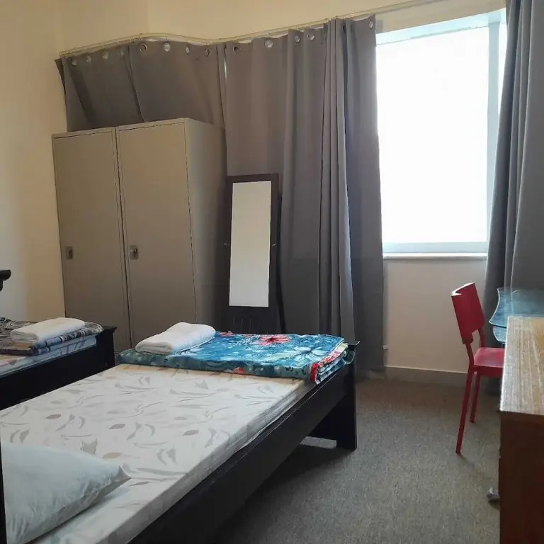 Абу-Даби: JnF Homestay - 5 Minutes Walk From Bus Terminal