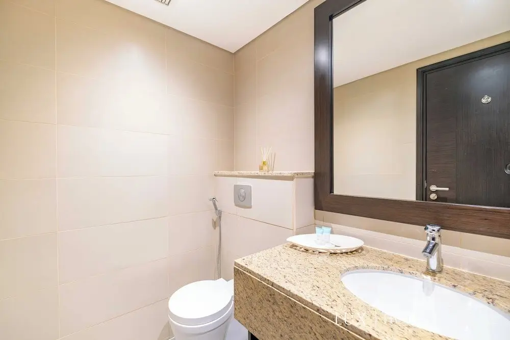 Дубай: LUX The Anantara Residence Suite