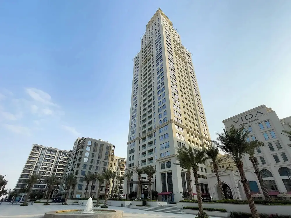 Дубай: Luxury 1BR at Vida Residences