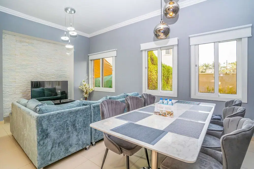Spacious 3-Bedroom Maid's Villa — фото 1