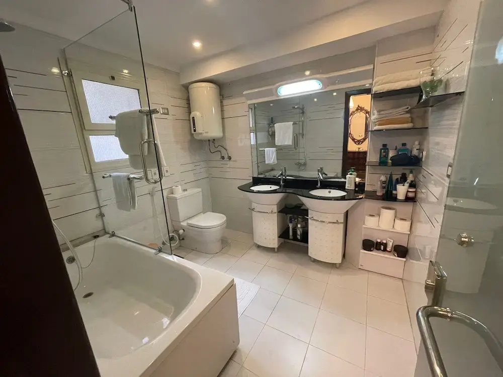 Гиза: Mohandessin Royal Suites