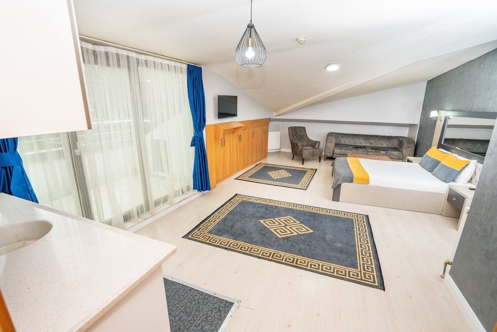 Comfort Inn Suite — фото 1