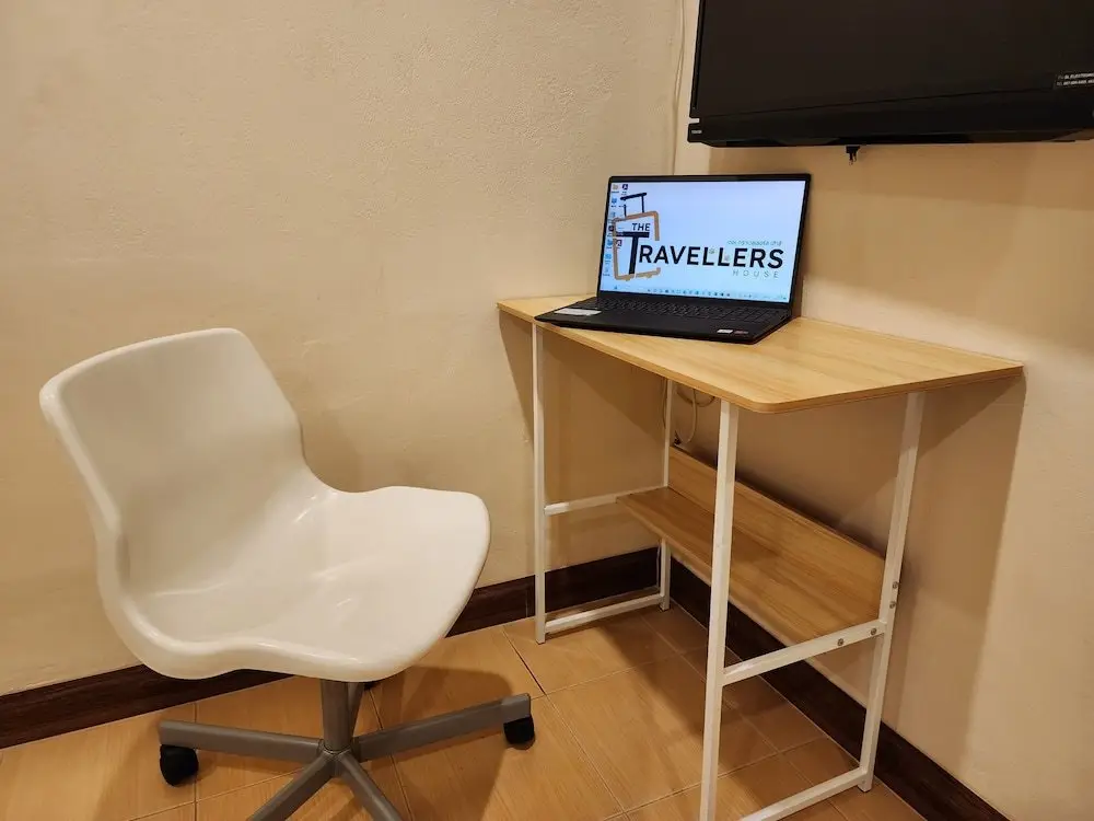 Бангкок: The Travellers House - Pet Friendly Accommodation