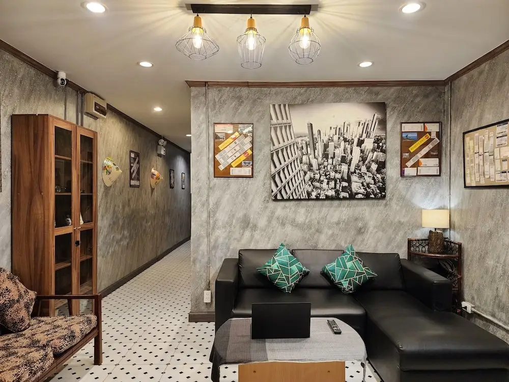 Бангкок: The Travellers House - Pet Friendly Accommodation