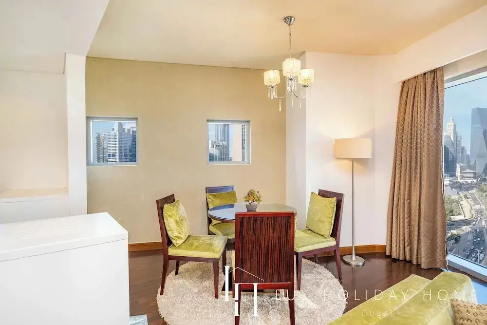 Дубай: LUX  The Address Dubai Mall Suite