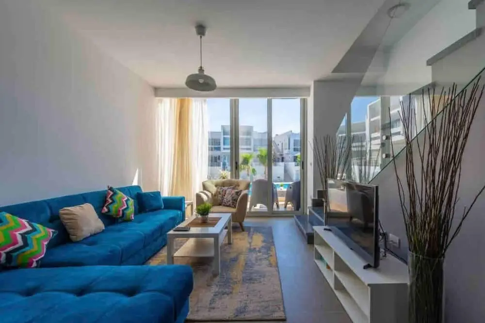 Stunning and Spacious 3-bed Apartment in Gouna — фото 1