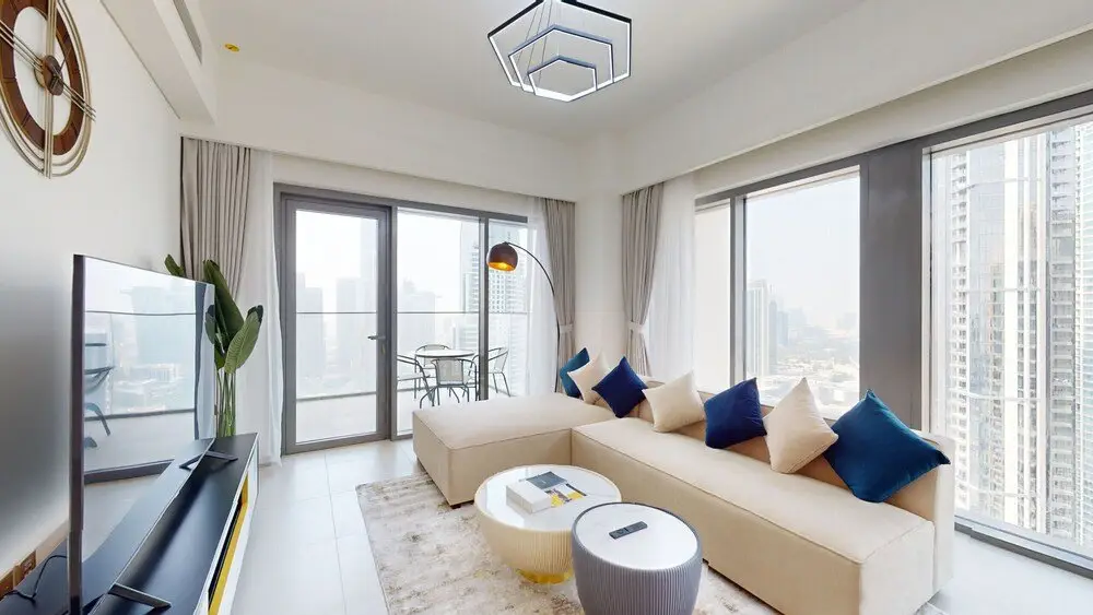 Дубай: Downtown - Burj Royale 3BR + Maids