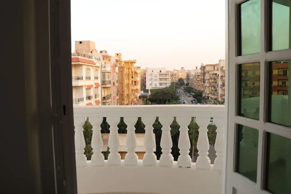 Город 6-го октября: Falcon Hotels