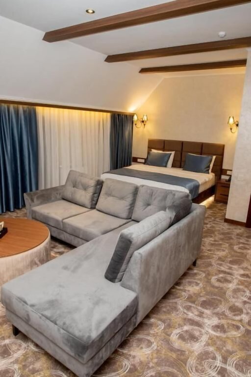 Астара: MandarinnART Hotel