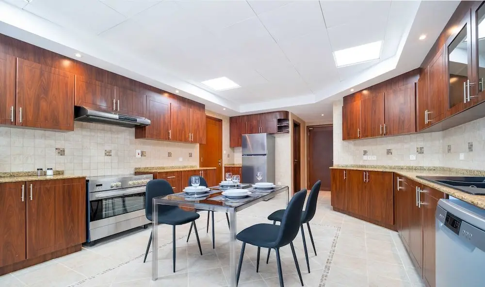 Дубай: LUX  The Al Seef Marina 4 bed Suite
