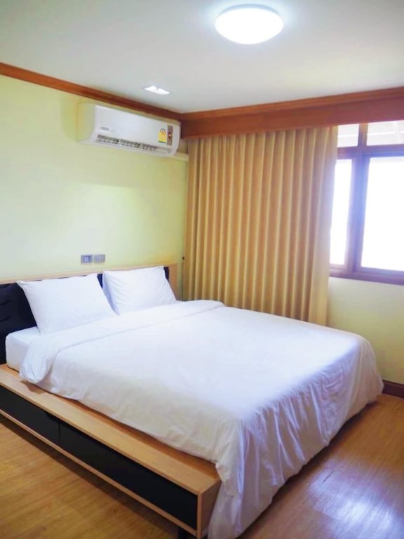 Сакон Накхон: Phuphanplace Hotel