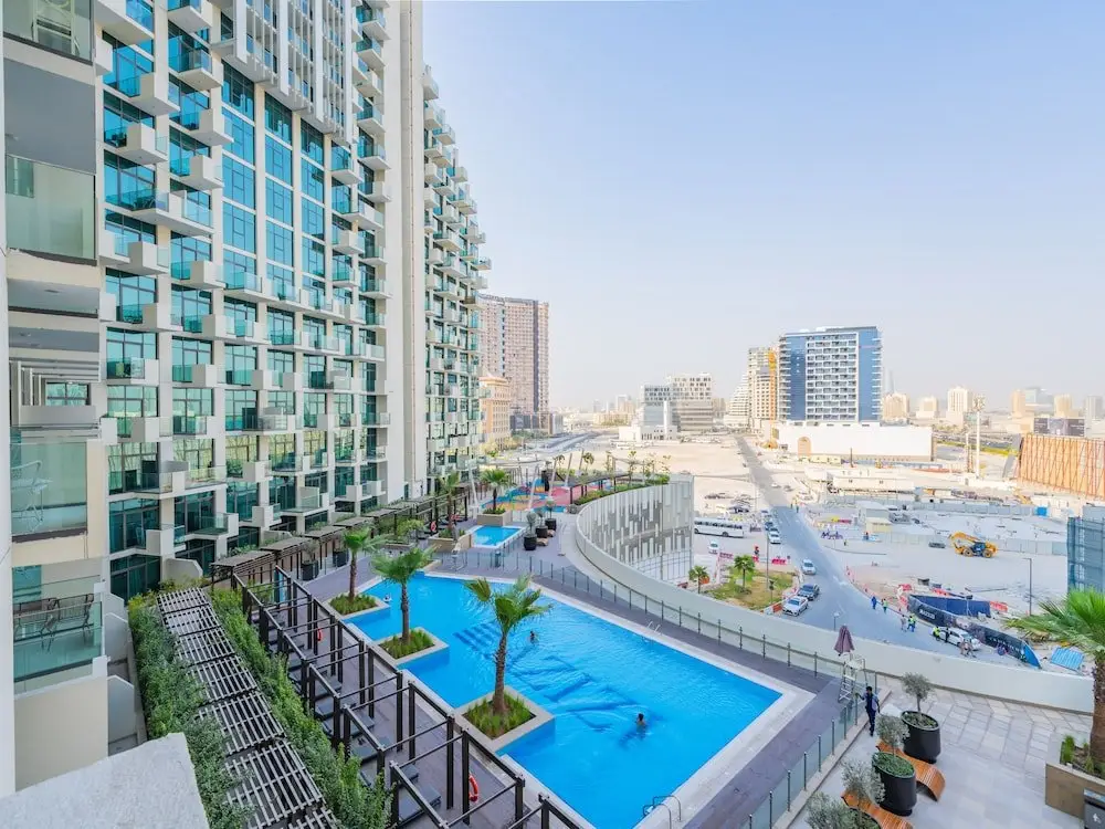 Lovely Studio with Cozy Balcony and Outdoor Pool — фото 1