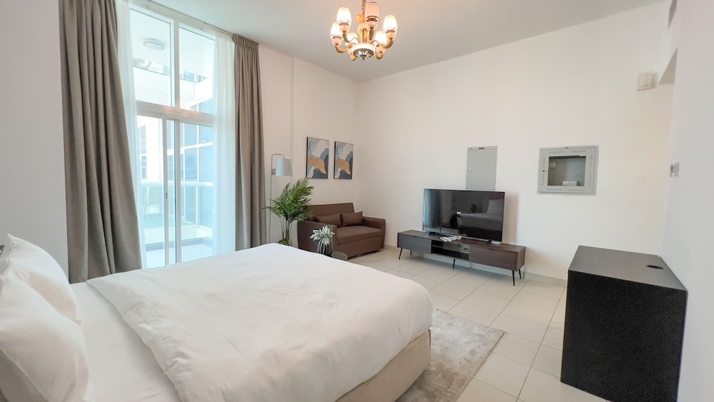 Дубай: HomesGetaway-Studio in Glitz 1 by Danube