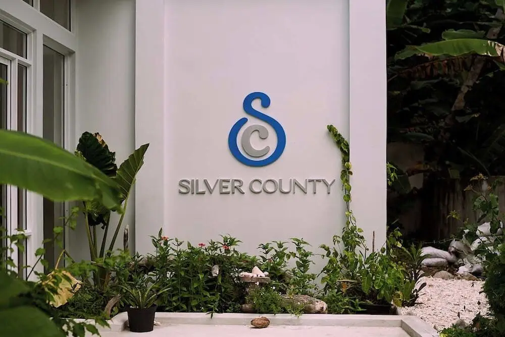 Фувамула: Silver County Fuvahmulah