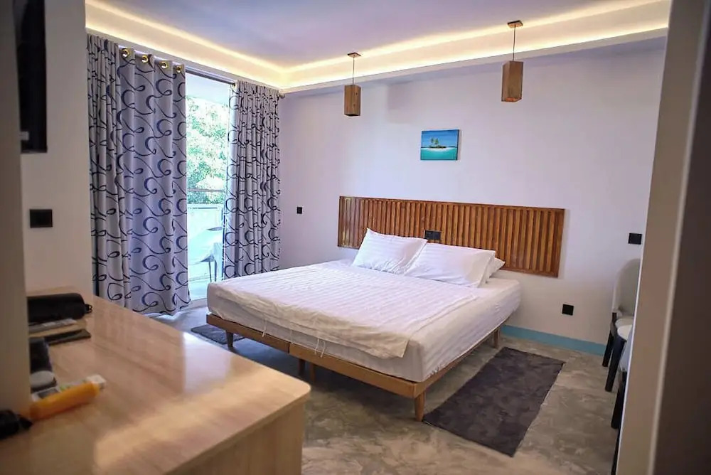 Фувамула: Silver County Fuvahmulah
