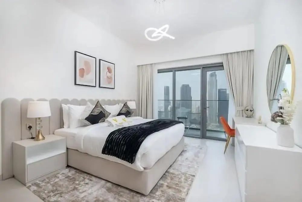 Дубай: Vogue Downtown - Burj Royale