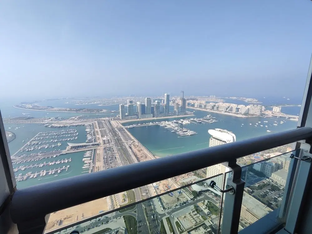Дубай: Lux BnB Princess Tower I  Palm & Ocean Views