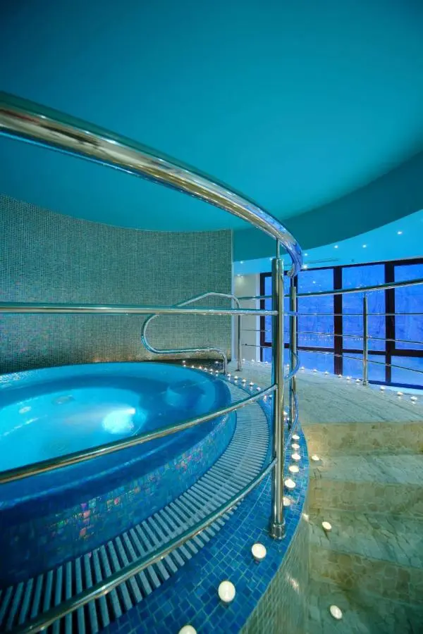 Красная Поляна: Radisson Hotel, Роза Хутор